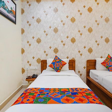Fabhotel Partha Residency - Nr Iskcon Kr Puram バンガロール エクステリア 写真